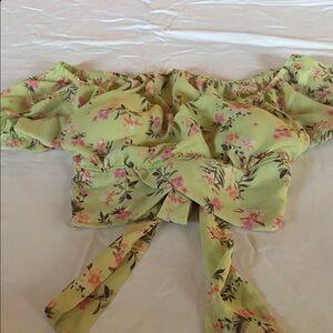 Floral Off-Shoulder Crop Top